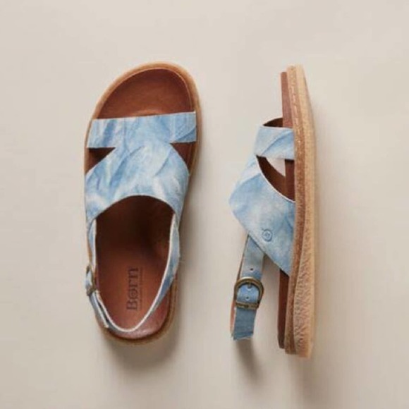 Born Shoes - NWOT BORN Carah Sandals suede light blue size 11
